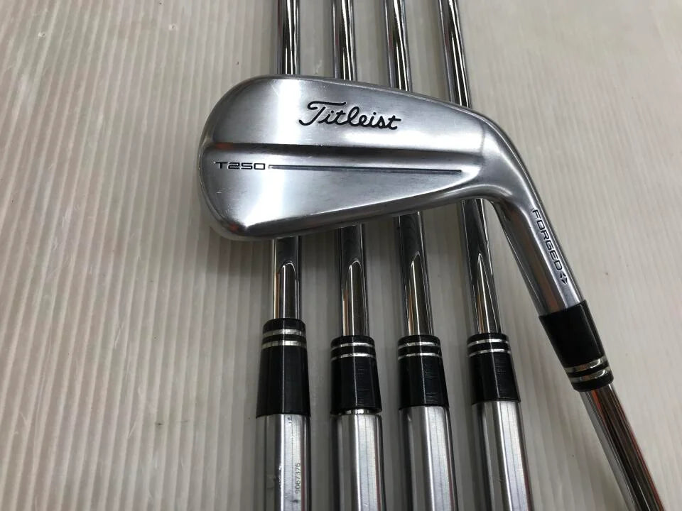 Titleist T250 2025 Iron Set 5pc (6-PW) Dynamic Gold95 (Reshafted) Flex R300 (Pre-owned)