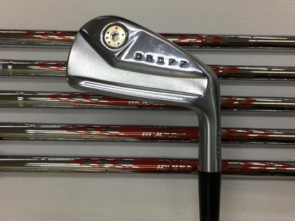 GLOBERIDE ONOFF FORGED KURO 2024 Iron Set 6pc (5-PW) N.S.PRO MODUS 3 TOUR 115 Flex S (Pre-owned)