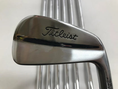 Titleist MB 620 Iron Set 7pc (4-PW) Dynamic Gold (Reshafted) Flex X100 (Pre-owned)