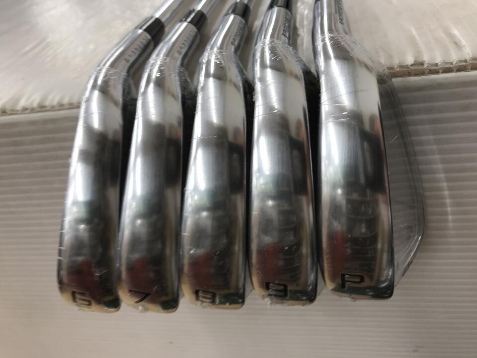 TaylorMade P8CB Iron Set 5pc (6-PW) N.S.PRO MODUS 3 TOUR 105 Flex S (Pre-owned)