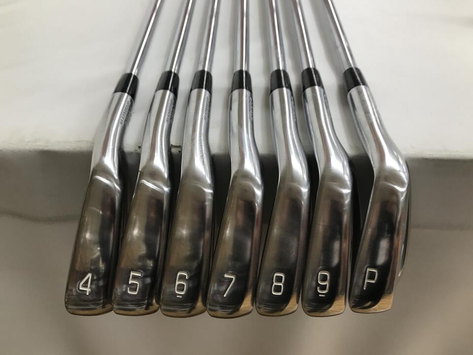 MIZUNO Pro 243 Iron Set 7pc (4-PW) Dynamic Gold HT (Reshafted) Flex S200 (Pre-owned)