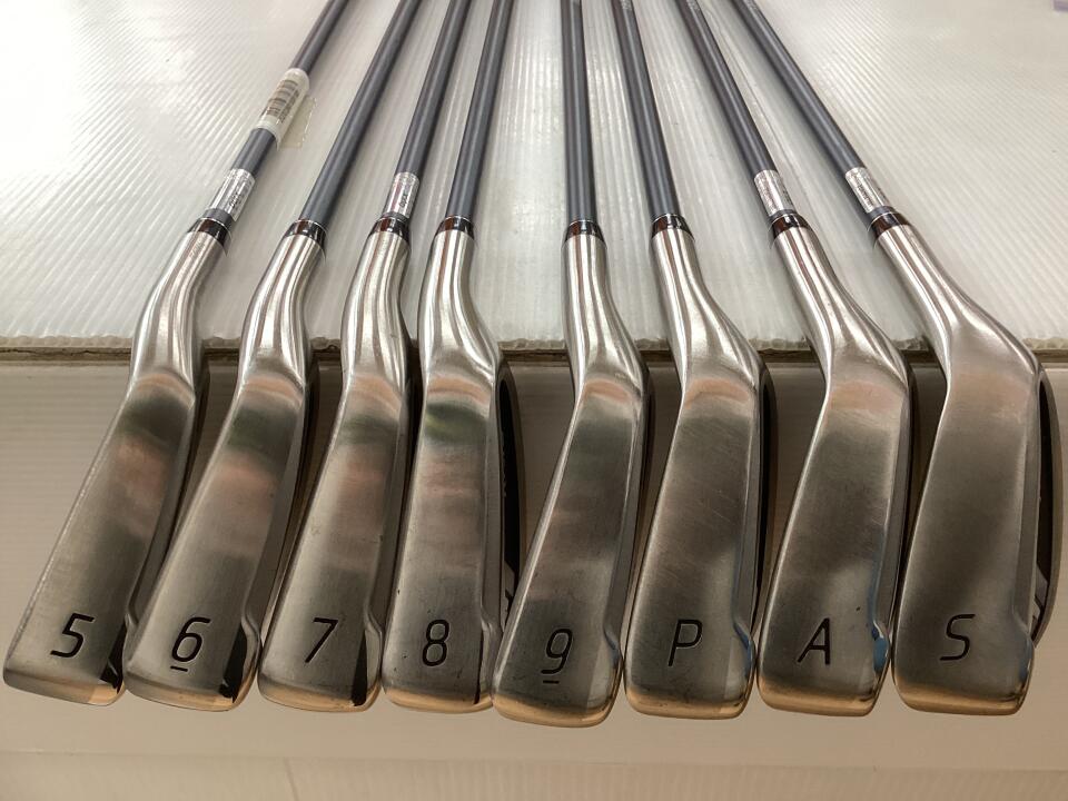 XXIO 14 Iron Set 8pc (5-SW) MP1400 Flex R (Pre-owned)
