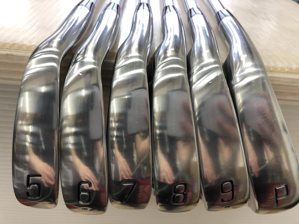 BRIDGESTONE GOLF 242CB+ Iron Set 6pc (5-PW) N.S.PRO 950GH neo Flex S Left-Handed (Pre-owned)