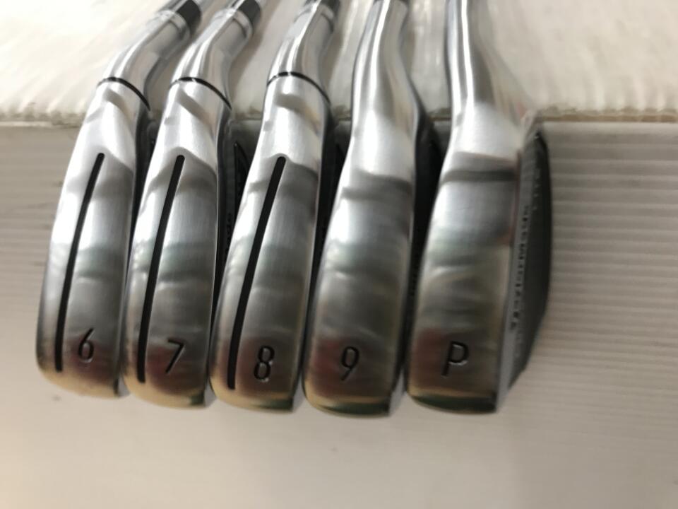 TaylorMade Qi MAX LITE Iron Set 5pc (6-PW) N.S.PRO 790GH Flex S (Pre-owned)