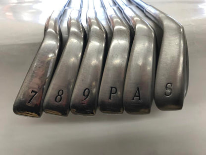 XXIO 13 Iron Set 6pc (7-SW) MP1300 Navy Flex SR (Pre-owned)