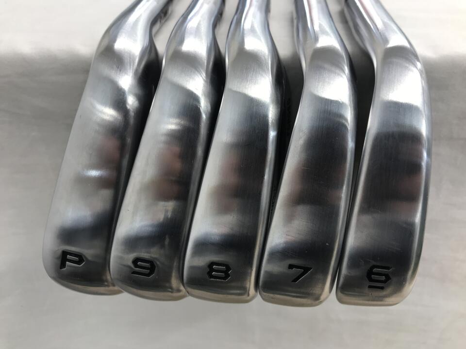 HONMA TOUR WORLD Px Iron Set 5pc (6-PW) VIZARD EZ-C Flex R (Pre-owned)