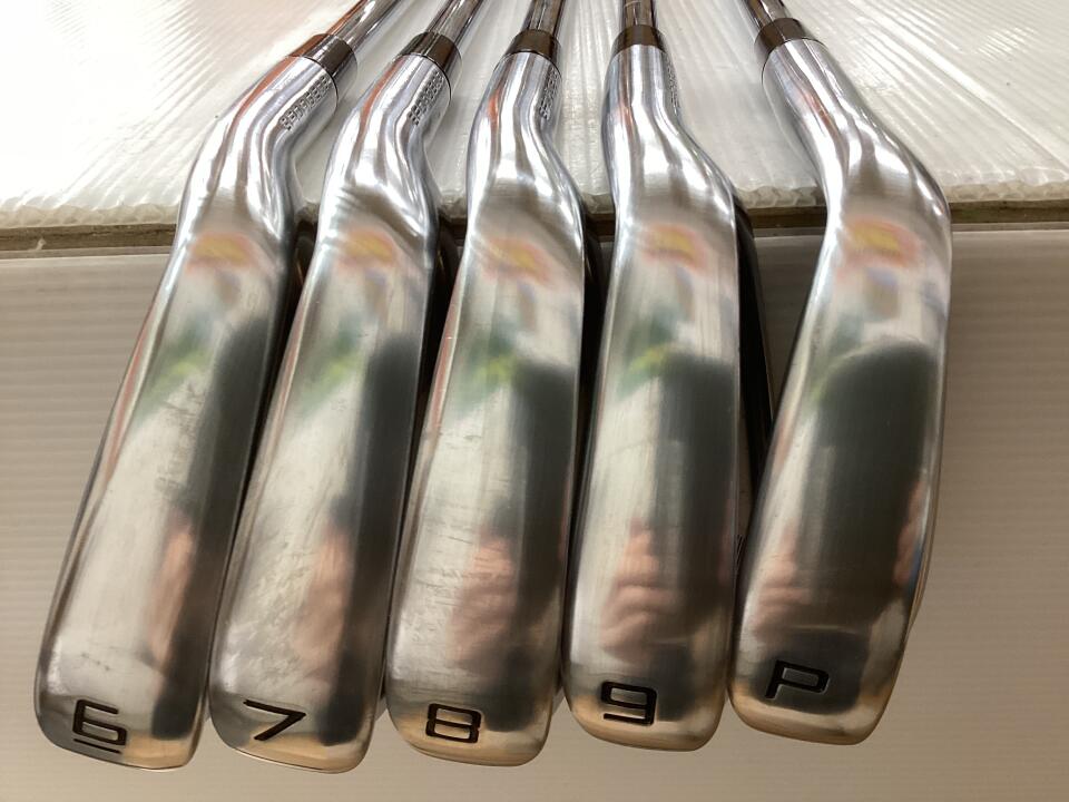 TaylorMade P8CB Iron Set 5pc (6-PW) N.S.PRO MODUS 3 TOUR 105 Flex S (Pre-owned)