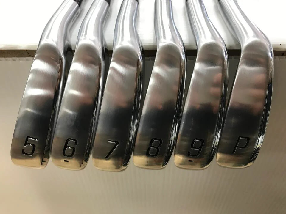 BRIDGESTONE GOLF 258CBP Iron Set 6pc (5-PW) TourAD AD-75 Flex R (Pre-owned)