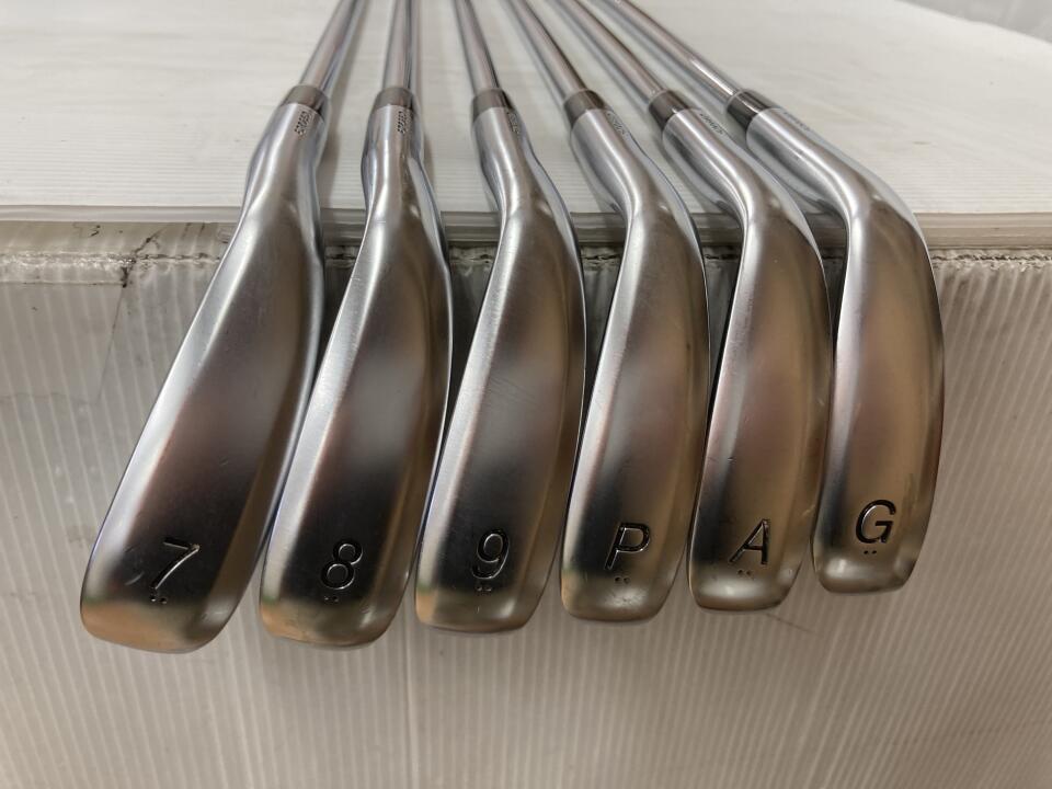 PRGR 03 2025 Iron Set 6pc (7-GW) Spec Steel 3 Ver.2 Flex S (Pre-owned)