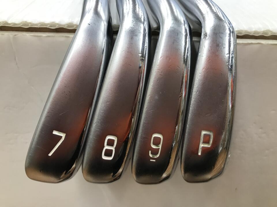MIZUNO JPX 923 FORGED Iron Set 4pc (7-PW) MCI 80 Flex R (Pre-owned)