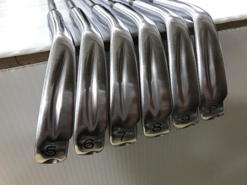 RomaRo Ray V V1 Iron Set 6pc (5-PW) N.S.PRO MODUS3 SYSTEM3 TOUR 125 (Reshafted) Flex X (Pre-owned)