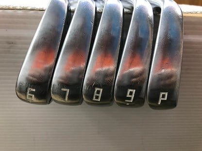 GLOBERIDE ONOFF FORGED KURO 2022 Iron Set 5pc (6-PW) N.S.PRO MODUS 3 TOUR 105 Flex S (Pre-owned)