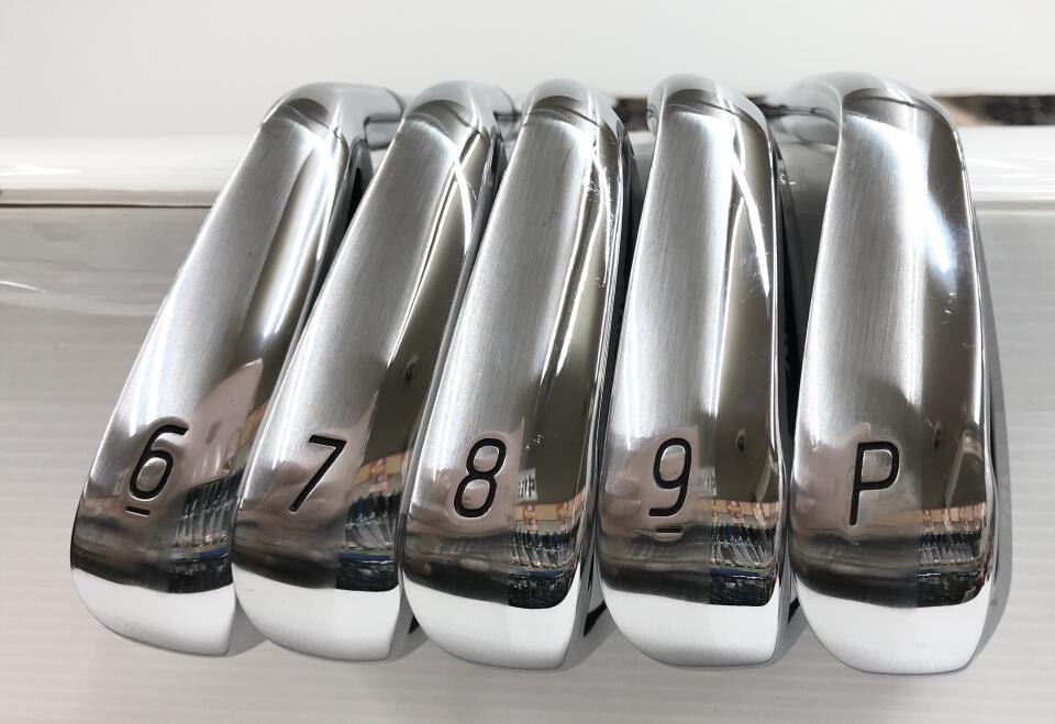 XXIO 14+ Iron Set 5pc (6-PW) N.S.PRO 950GH neo DST Flex S (Pre-owned)
