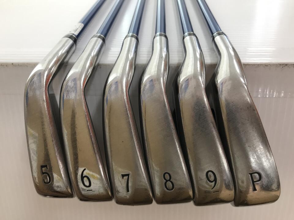 XXIO 13 Iron Set 6pc (5-PW) MP1300 Navy Flex R-2 Left-Handed (Pre-owned)