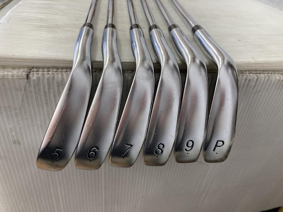 PRGR 02 2023 Iron Set 6pc (5-PW) Dynamic Gold95 (Reshafted) Flex S200 (Pre-owned)