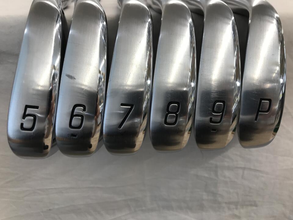 BRIDGESTONE GOLF 258CBP Iron Set 6pc (5-PW) Dynamic Gold 95 Flex S200 (Pre-owned)