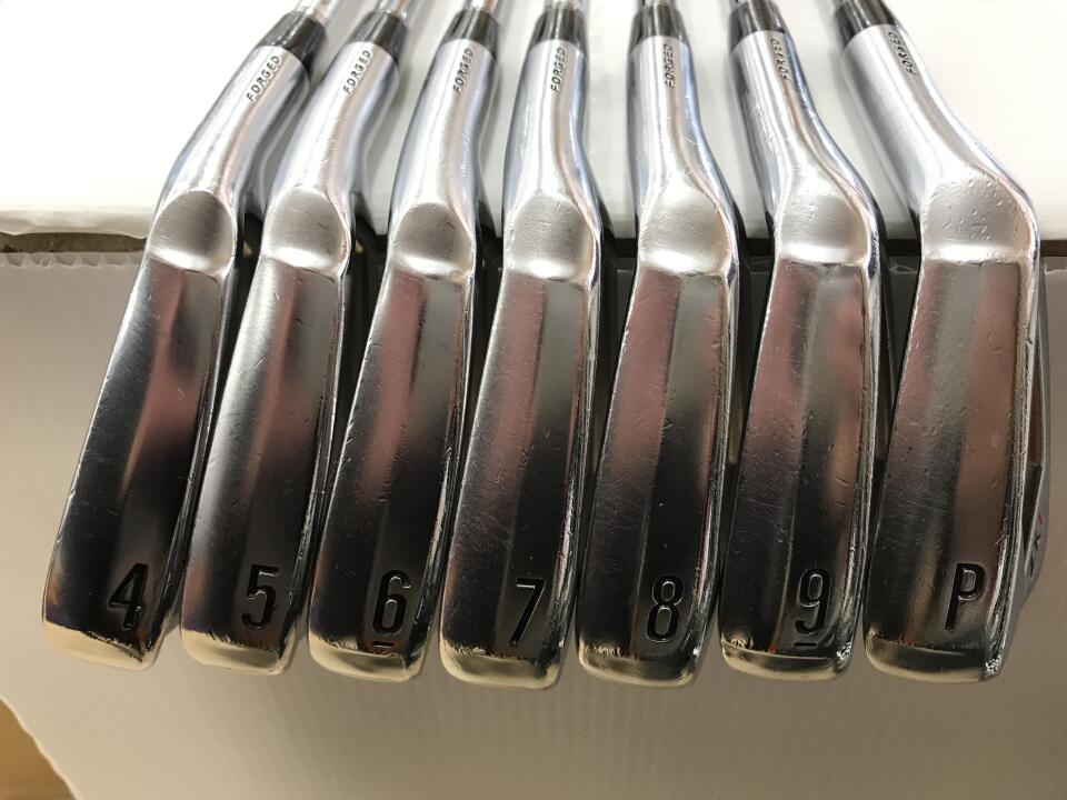 SRIXON ZX7 Iron Set 7pc (4-PW) N.S.PRO MODUS 3 TOUR 120 Flex S (Pre-owned)