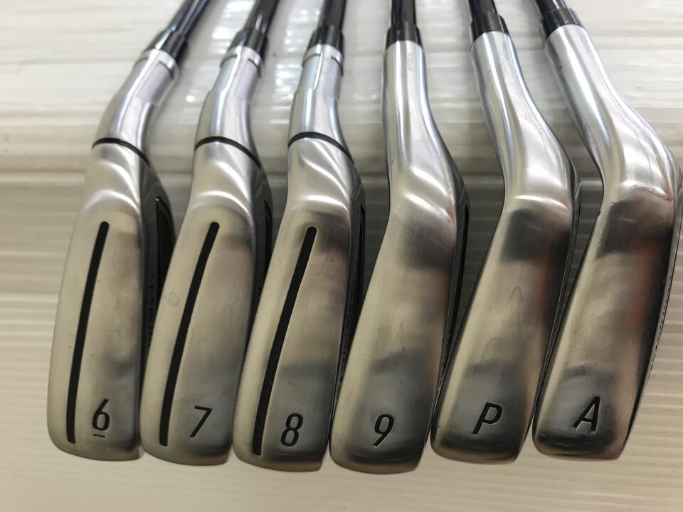 TaylorMade Qi Iron Set 6pc (6-AW) Diamana BLUE TM60 Flex S (Pre-owned)