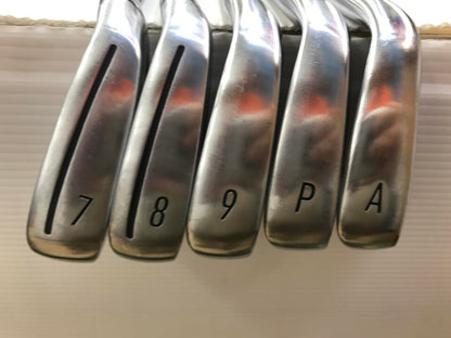 TaylorMade Qi Iron Set 5pc (7-AW) MCI 50 (Reshafted) Flex R (Pre-owned)