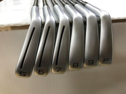 TaylorMade P770 2023 Iron Set 6pc (5-PW) Diamana Thump 95 Flex S (Pre-owned)