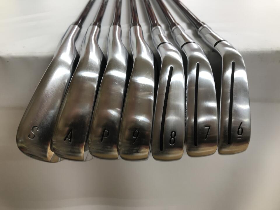TaylorMade Qi Iron Set 7pc (6-SW) Diamana BLUE TM60 Flex R (Pre-owned)
