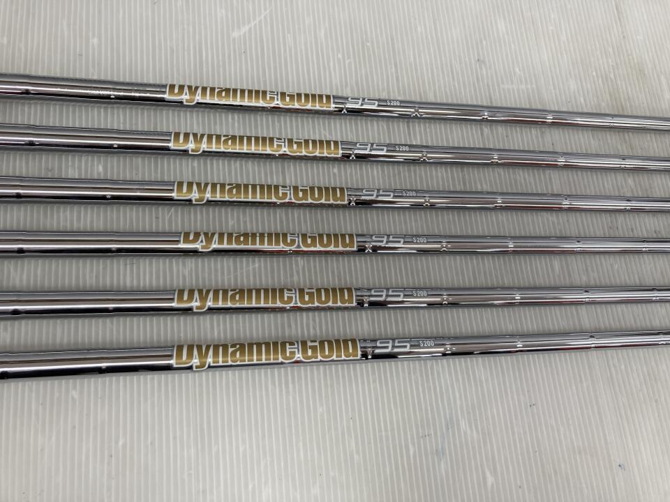 PRGR 02 2023 Iron Set 6pc (5-PW) Dynamic Gold95 (Reshafted) Flex S200 (Pre-owned)