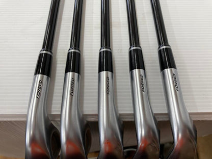 PRGR 04 Iron Set 5pc (7-AW) MCI for PRGR (04 IRON) Flex SR (Pre-owned)