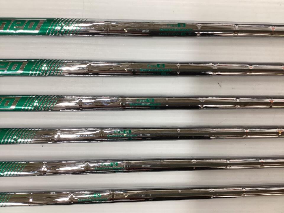 BRIDGESTONE GOLF 242CB+ Iron Set 6pc (5-PW) N.S.PRO 950GH neo Flex S (Pre-owned)