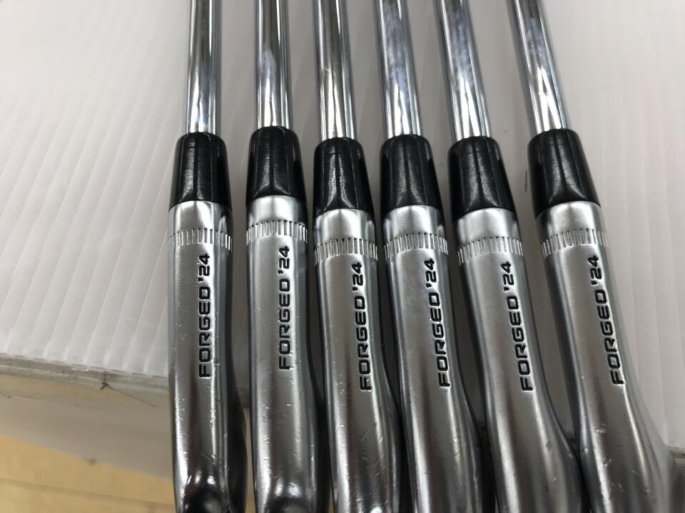 Callaway APEX MB 2024 Iron Set 6pc (5-PW) Dynamic Gold MID 115 Flex S200 (Pre-owned)