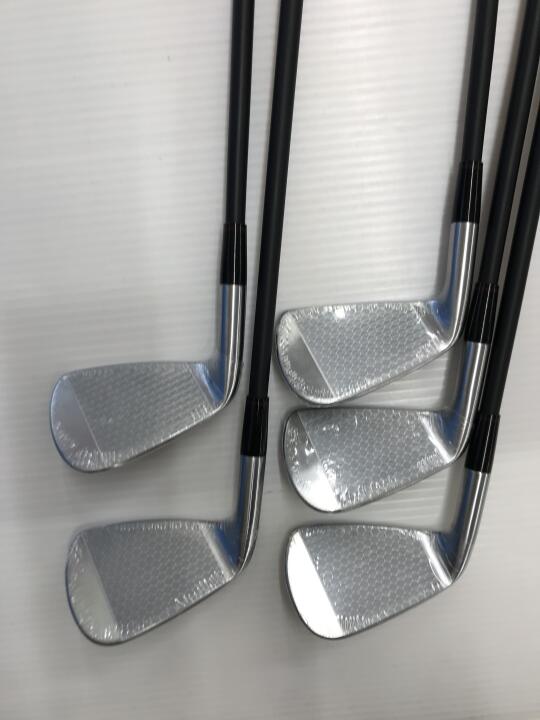 GLOBERIDE ONOFF FORGED KURO 2022 Iron Set 5pc (6-PW) CBT:622I Flex S (Pre-owned)