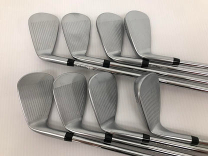 XXIO X-eks- 2024 Iron Set 8pc (5-SW) Dynamic Gold 95 Flex S200 (Pre-owned)