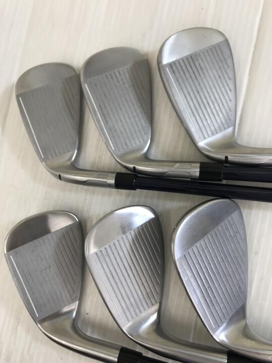 TaylorMade Qi Iron Set 6pc (6-AW) Diamana BLUE TM60 Flex S (Pre-owned)