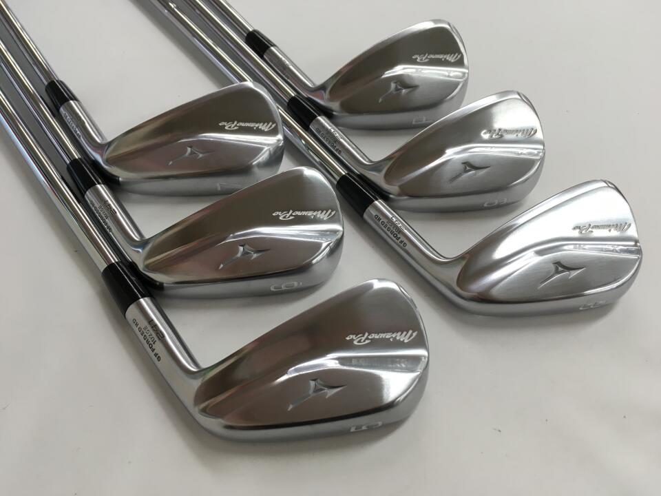 MIZUNO Pro 241 Iron Set 6pc (5-PW) Dynamic Gold HT Flex S200 (Pre-owned)