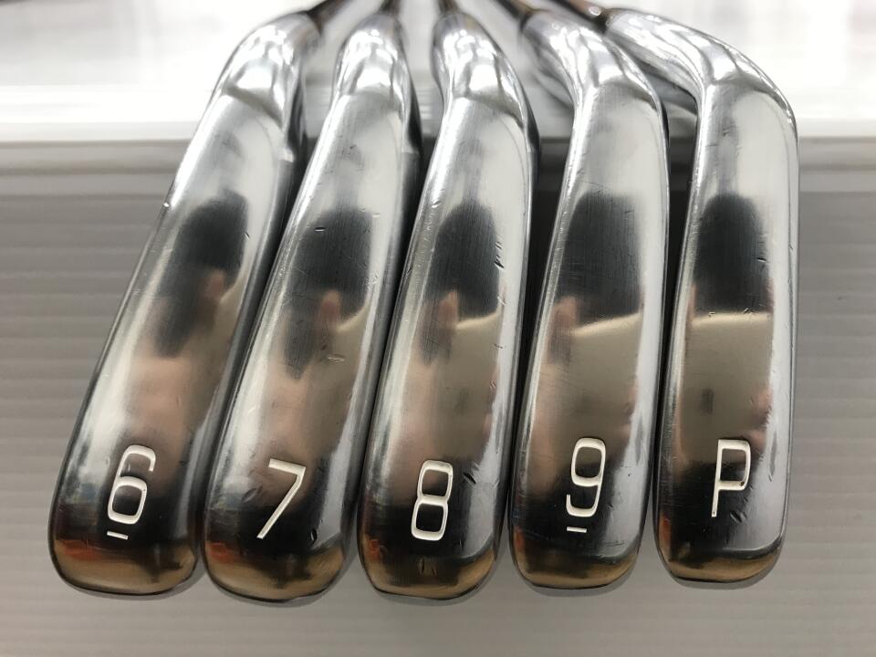 MIZUNO Pro 245 Iron Set 5pc (6-PW) Dynamic Gold 95 Flex S200 (Pre-owned)
