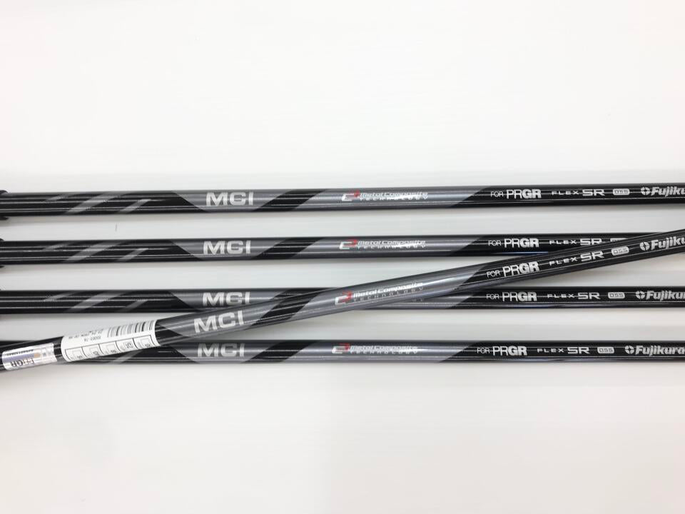 PRGR 04 Iron Set 5pc (7-AW) MCI for PRGR (04 IRON) Flex SR (Pre-owned)