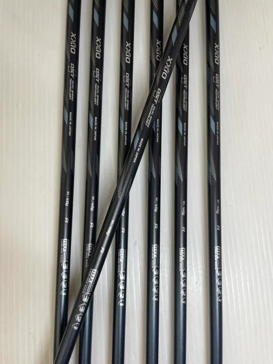 XXIO 14 Iron Set 7pc (6-SW) MP1400 Flex R (Pre-owned)