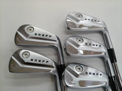 GLOBERIDE ONOFF FORGED KURO 2022 Iron Set 5pc (6-PW) N.S.PRO MODUS 3 TOUR 105 Flex S (Pre-owned)