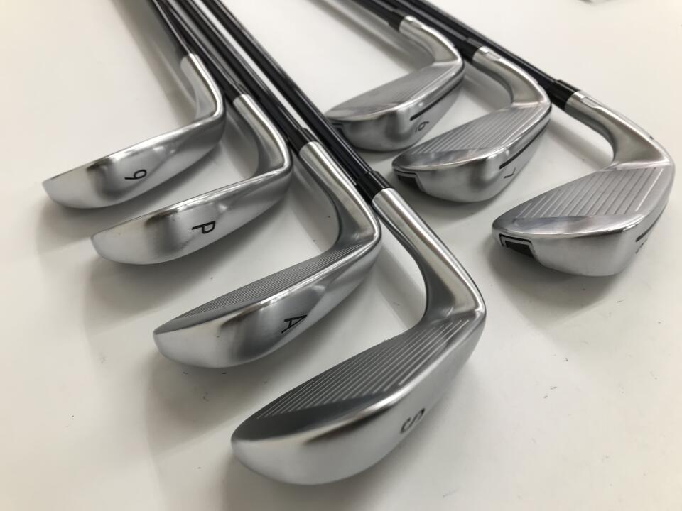 TaylorMade Qi Iron Set 7pc (6-SW) Diamana BLUE TM60 Flex R (Pre-owned)