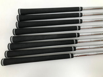 XXIO X-eks- 2024 Iron Set 8pc (5-SW) Dynamic Gold 95 Flex S200 (Pre-owned)