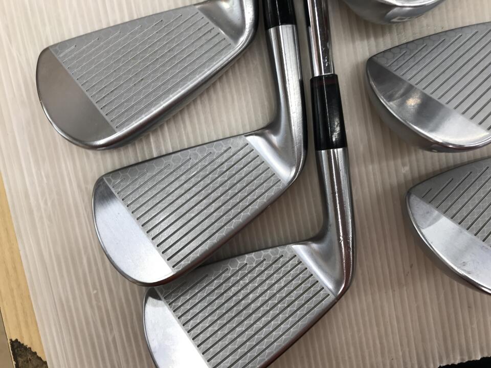 GLOBERIDE ONOFF FORGED KURO 2022 Iron Set 6pc (5-PW) Dynamic Gold (Reshafted) Flex S200 (Pre-owned)