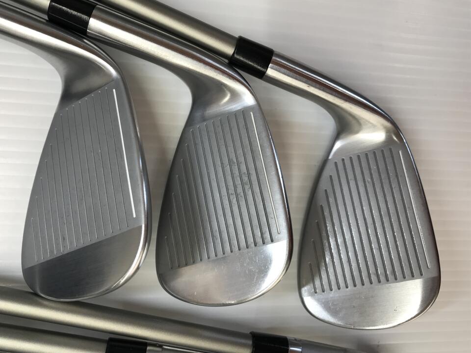 TaylorMade Qi MAX LITE Iron Set 7pc (5-AW) AIR SPEEDER TM 2025 Flex SR (Pre-owned)