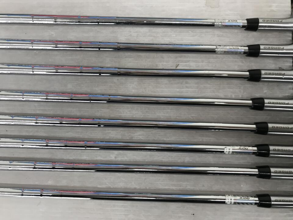 XXIO X-eks- 2022 Iron Set 8pc (5-SW) N.S.PRO 950GH neo DST Flex S (Pre-owned)