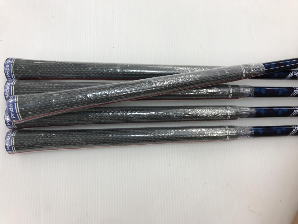 TaylorMade Qi Iron Set 5pc (6-PW) Diamana BLUE TM60 Flex S (Pre-owned)