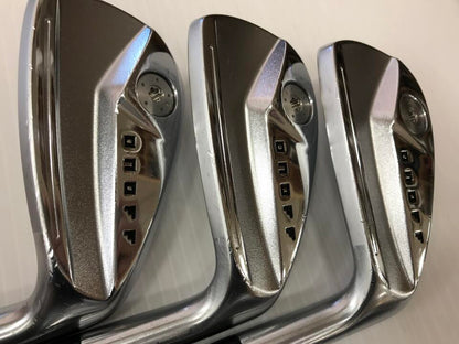 GLOBERIDE ONOFF FORGED KURO 2024 Iron Set 6pc (5-PW) N.S.PRO MODUS 3 TOUR 115 Flex S (Pre-owned)