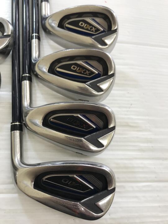 XXIO 12 Iron Set 8pc (5-SW) MP1200 Navy Flex SR (Pre-owned)
