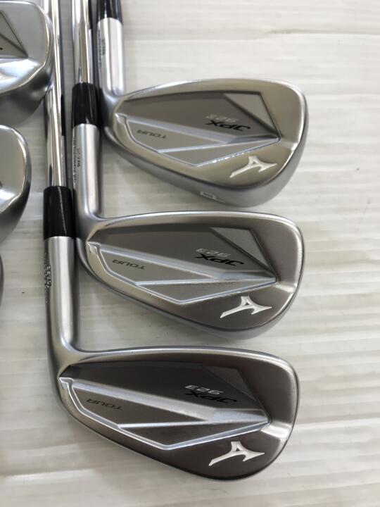 MIZUNO JPX 923 TOUR Iron Set 7pc (4-PW) Dynamic Gold 120 Flex S200 (Pre-owned)
