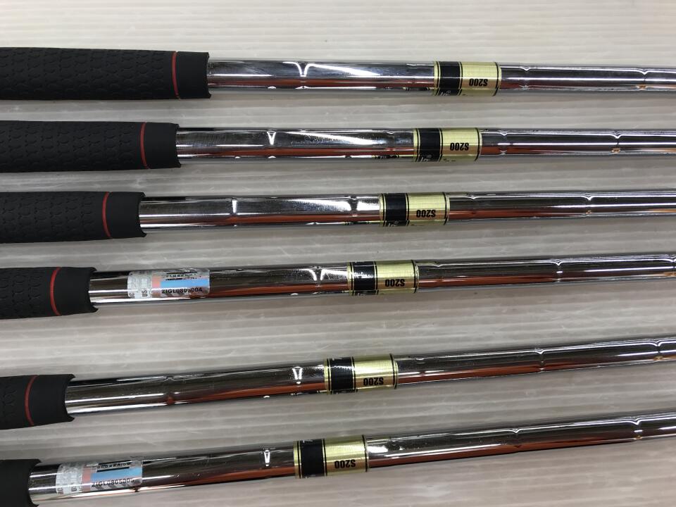 GLOBERIDE ONOFF FORGED KURO 2022 Iron Set 6pc (5-PW) Dynamic Gold (Reshafted) Flex S200 (Pre-owned)